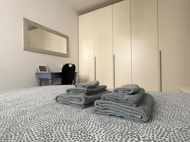 A Casa Di Pizz - Bilocale Con Parcheggio Privato Daire Savona Dış mekan fotoğraf