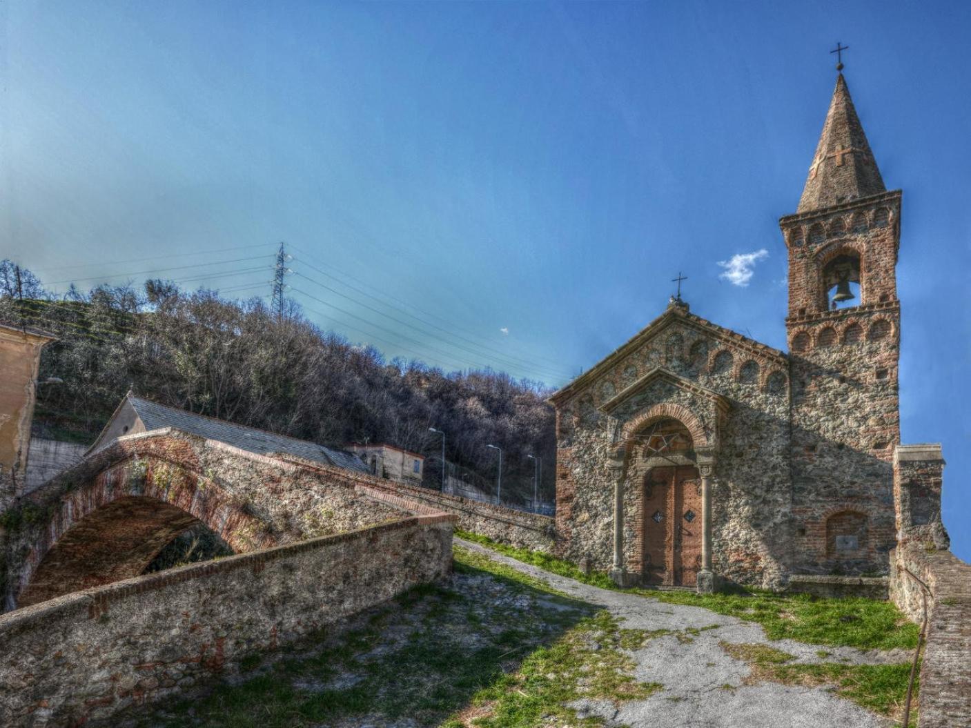A Casa Di Pizz - Bilocale Con Parcheggio Privato Daire Savona Dış mekan fotoğraf